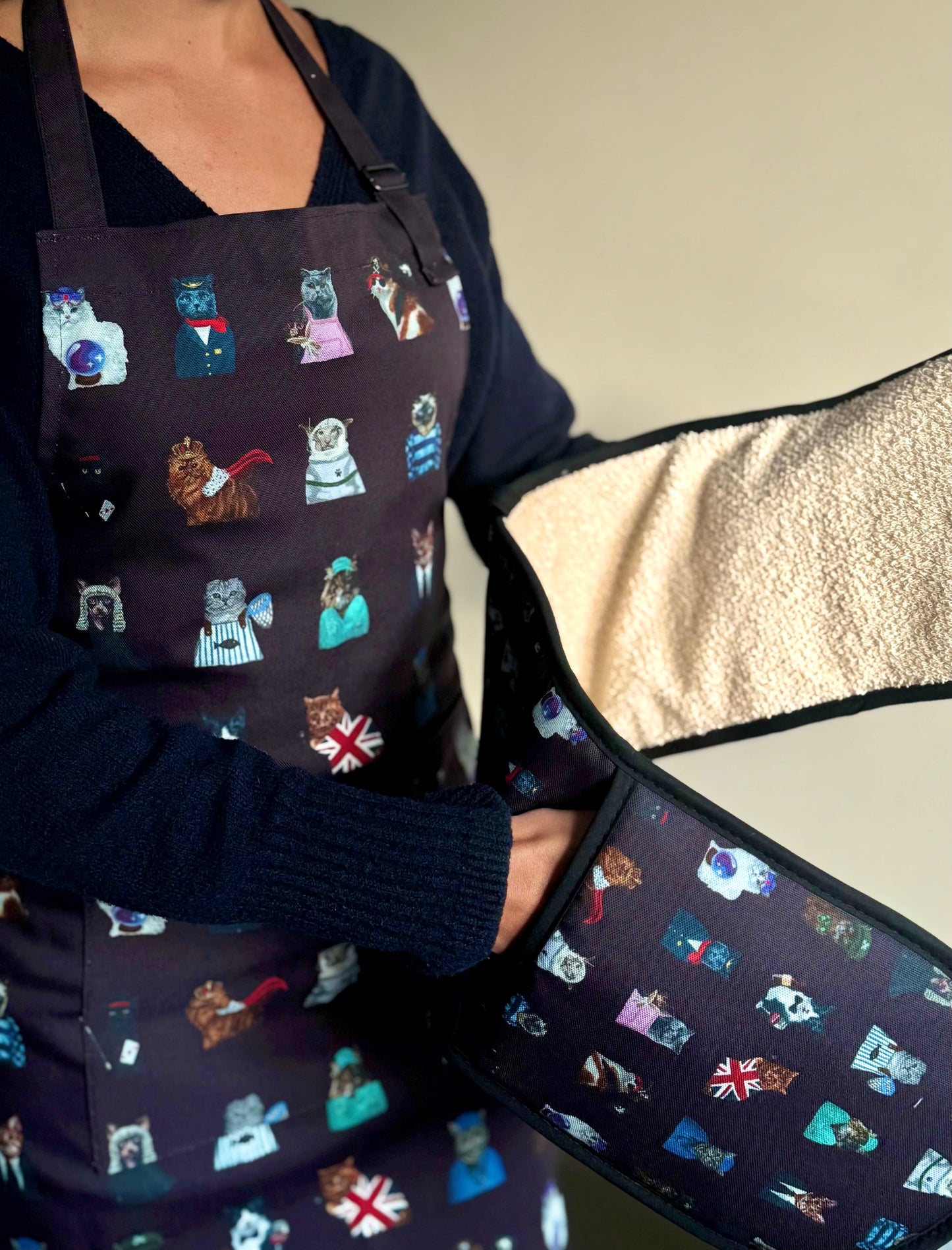 CATS Double Oven Gloves
