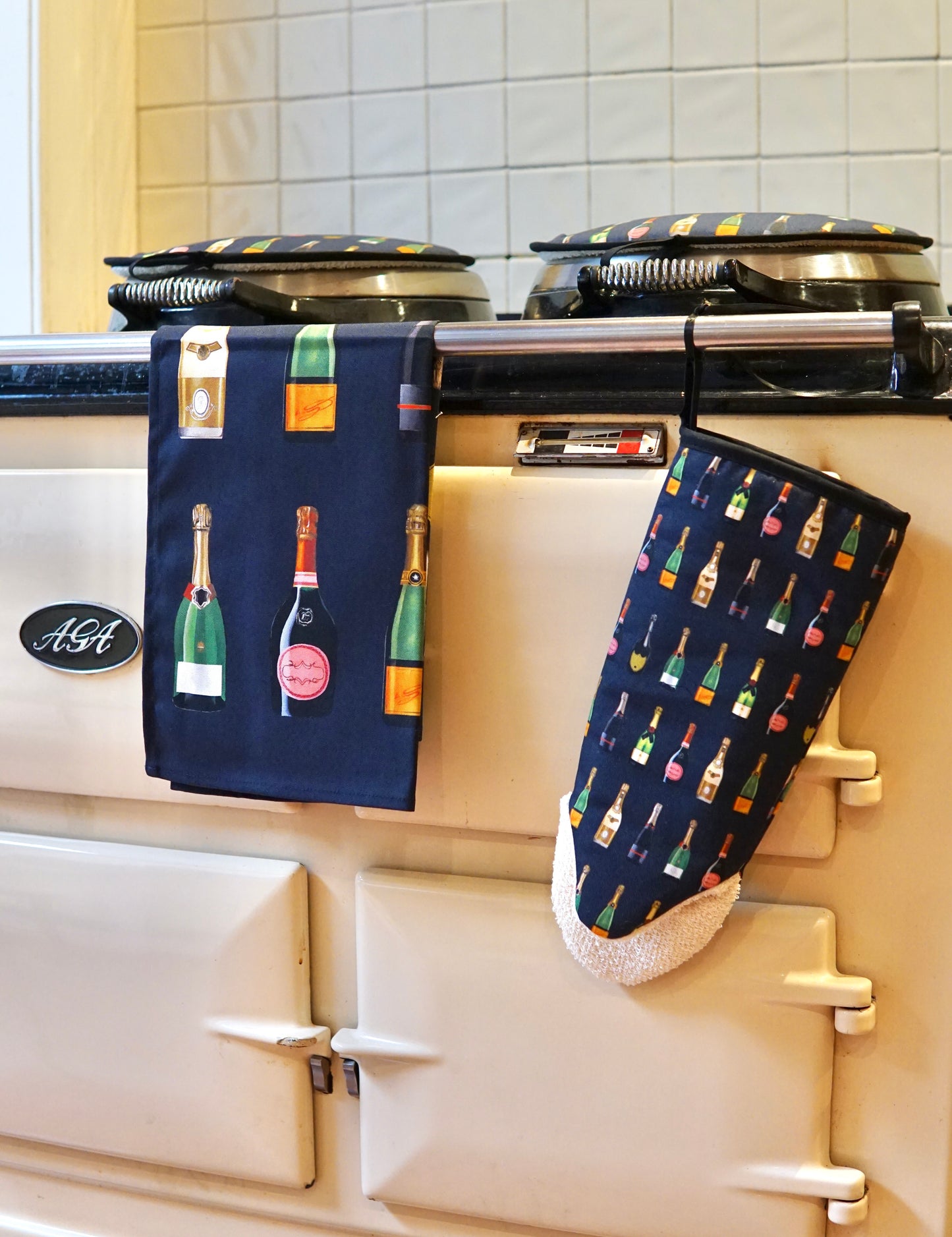 Champagne & Fizz Gauntlet