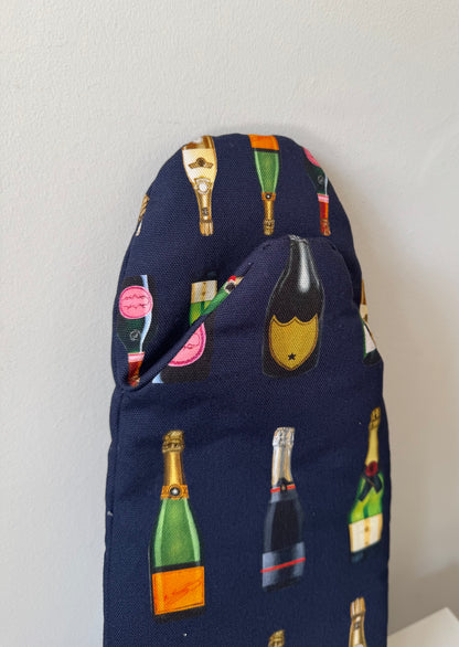 Snapper Oven Gloves - Sale