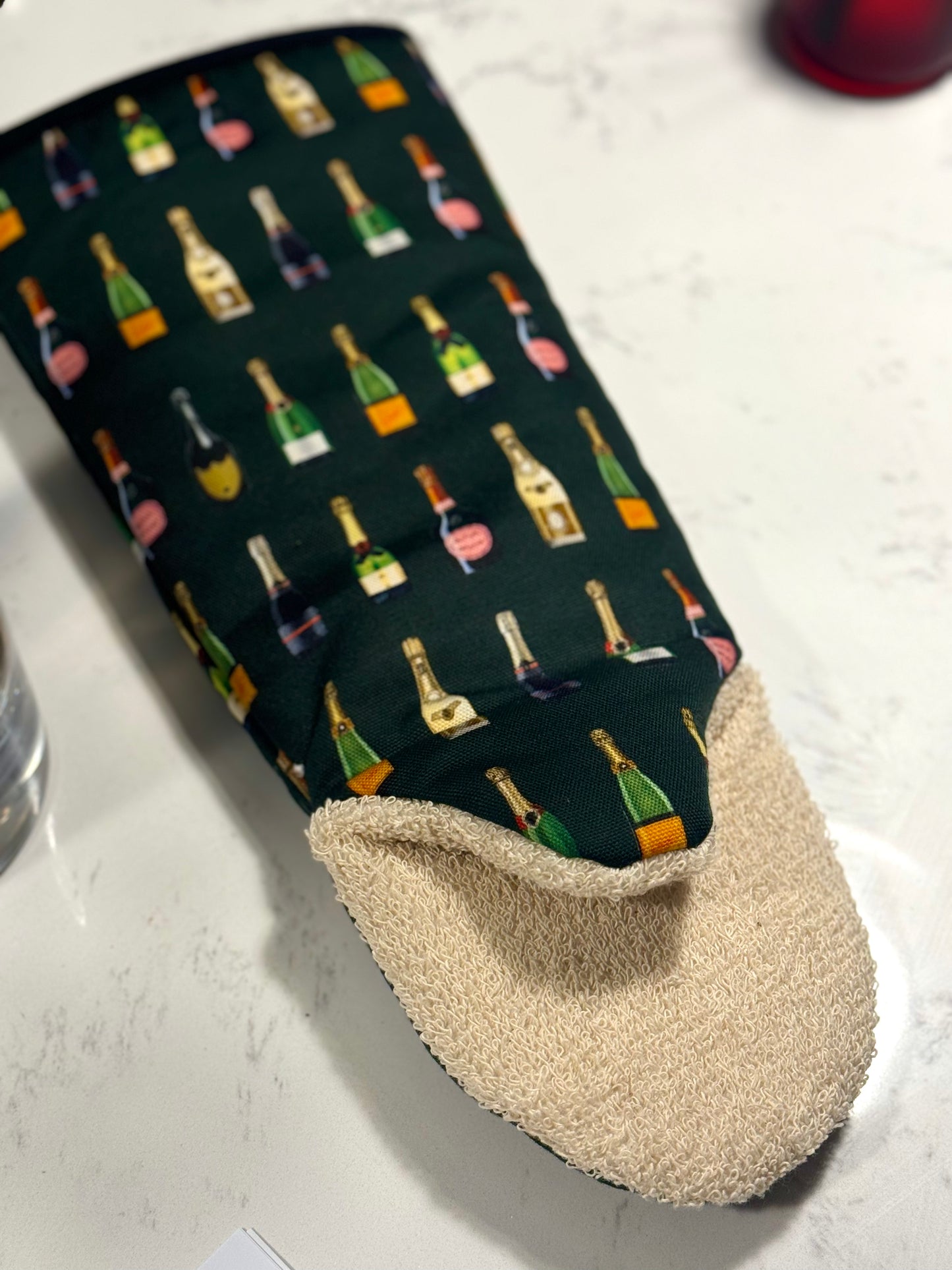 Champagne & Fizz Gauntlet