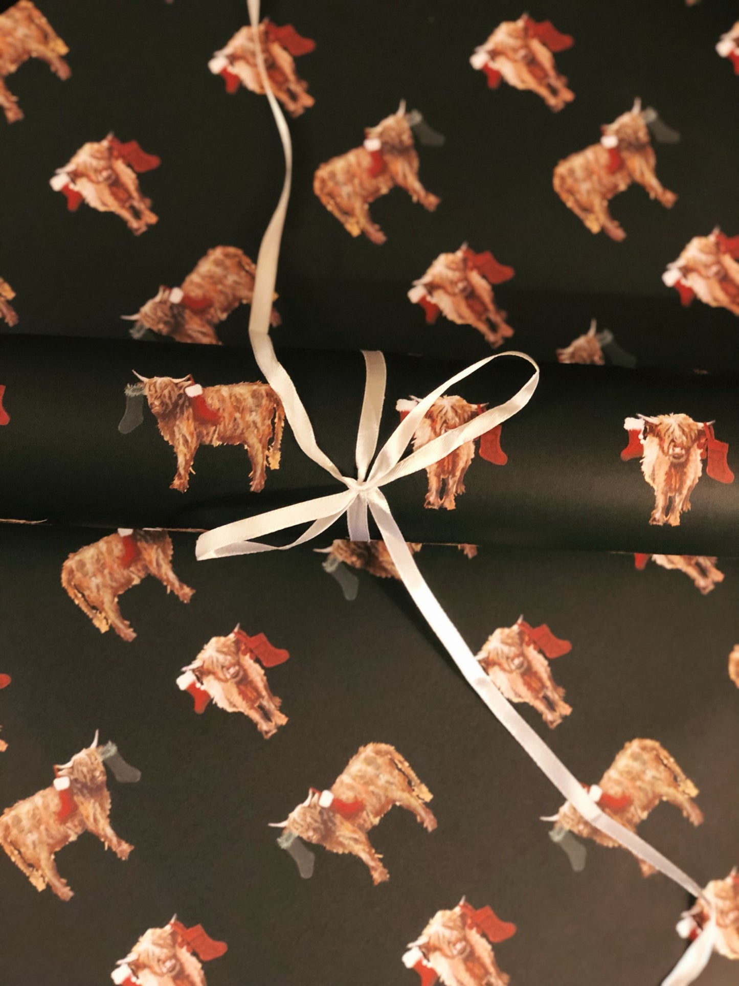 wrapping paper gift wrap presents highland cows 