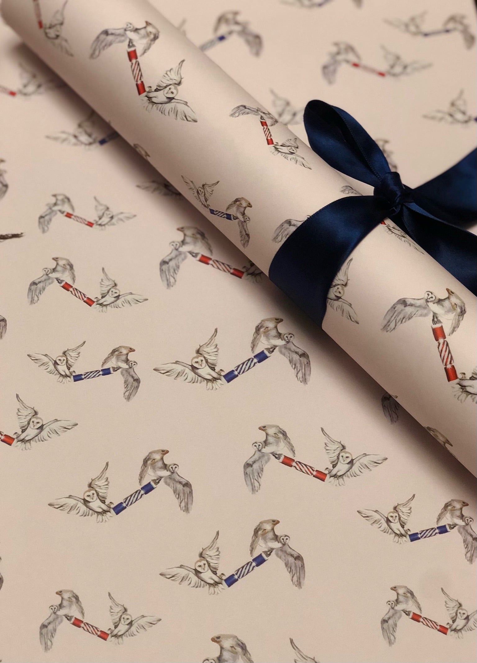 wrapping paper gift wrap presents Owls Christmas Crackers
